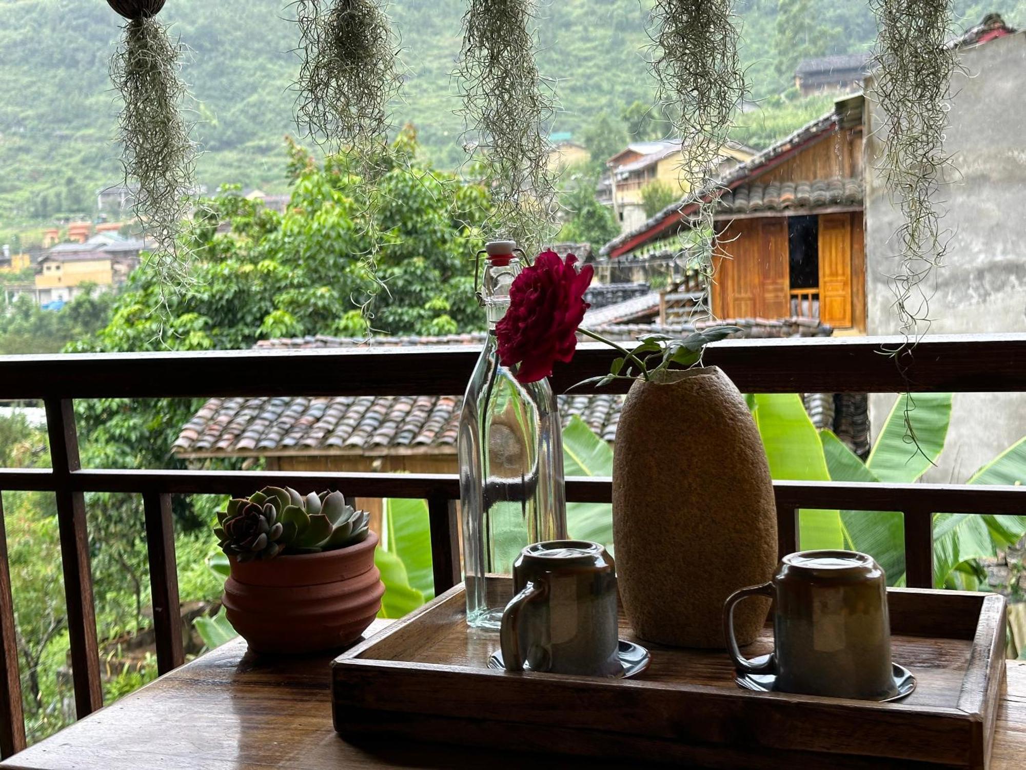 Khoi Homestay And Restaurant Loung Co Exterior foto